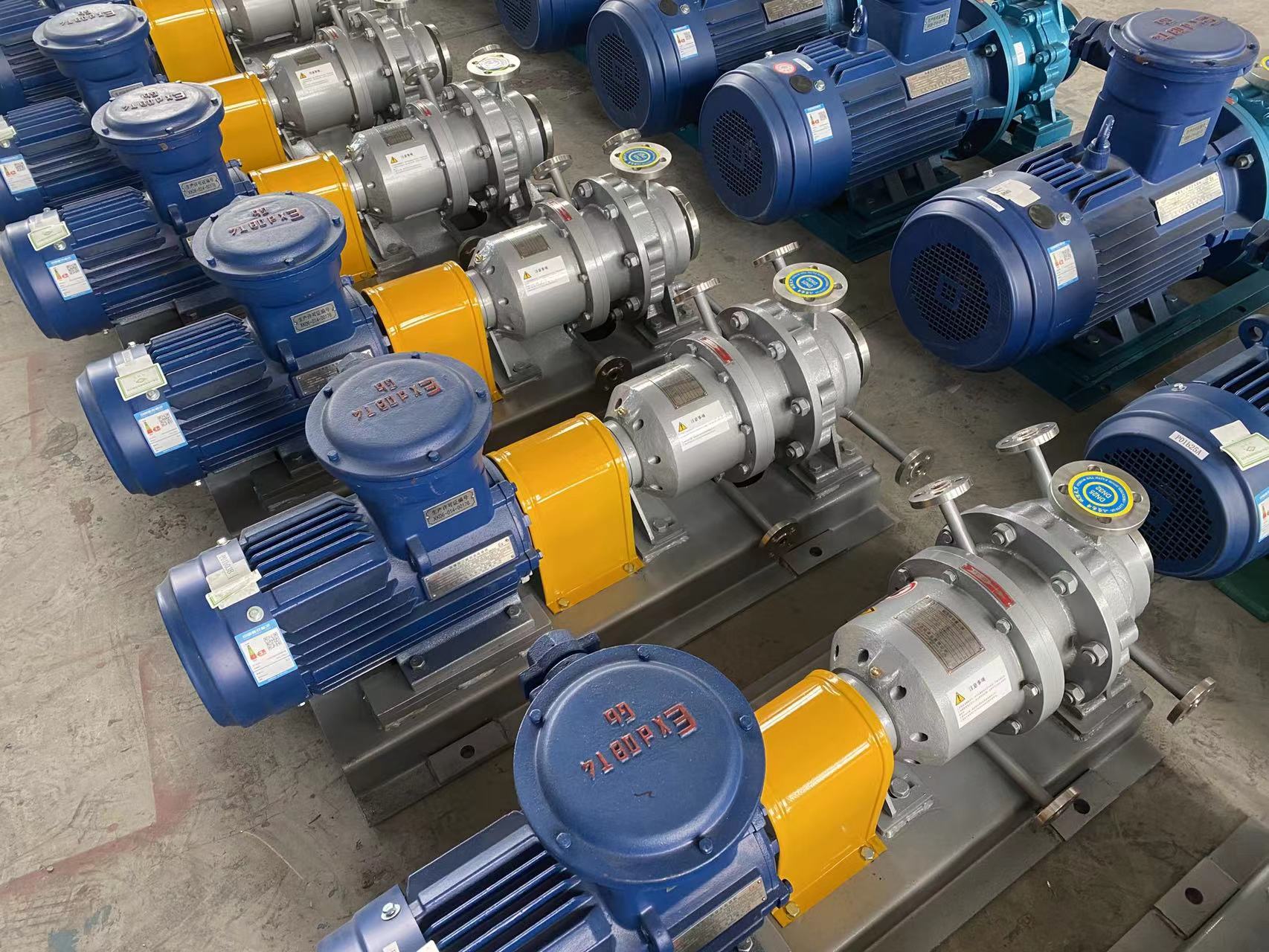 2.7準備發往南通的設備(圖1)